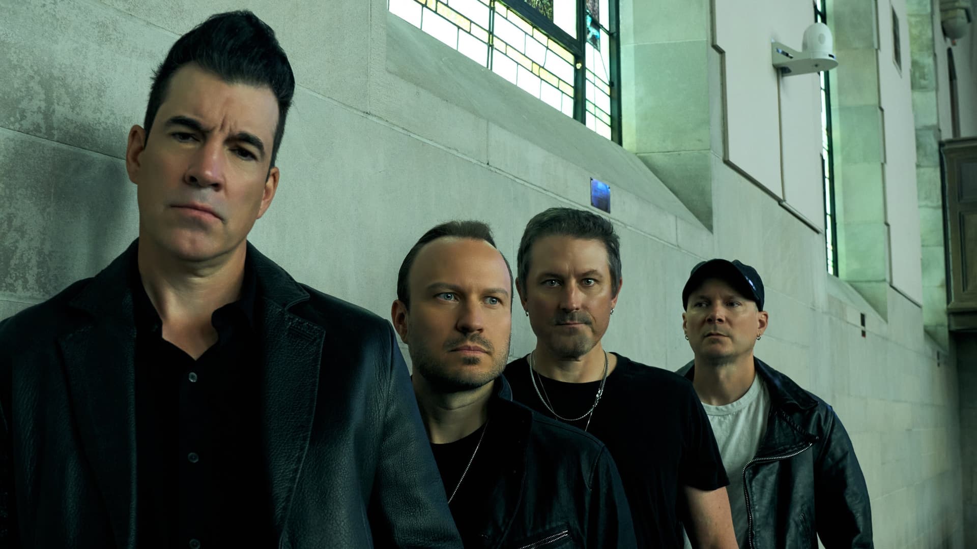 Theory of a Deadman & Sevendust: The Dead / Seven Tour