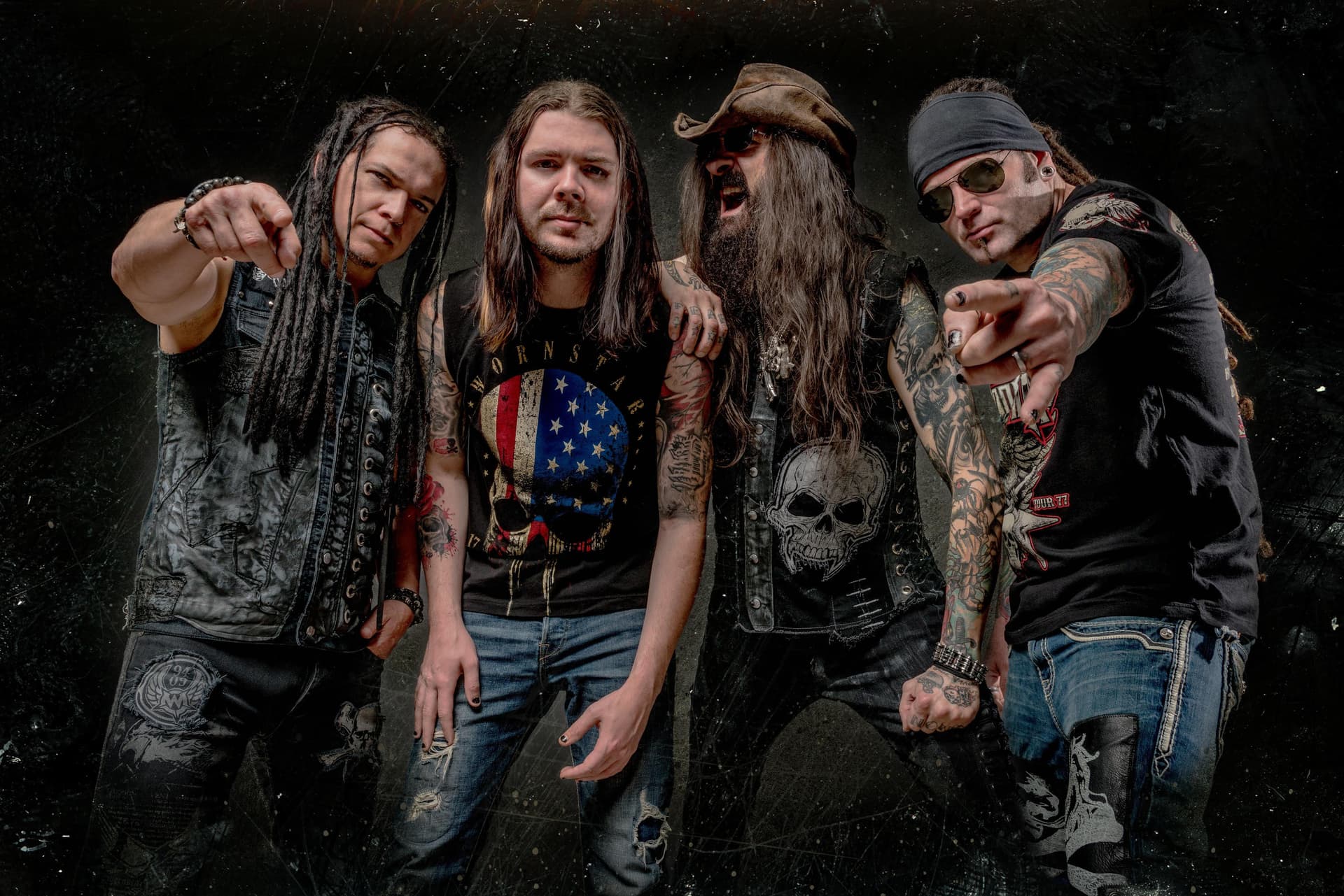 SALIVA + DROWNING POOL