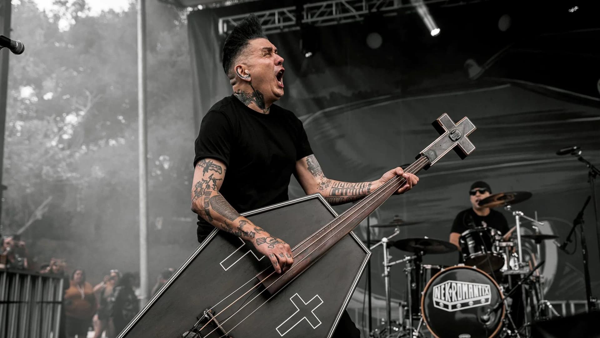 Nekromantix, Rezurex, Los Pistoleros, Mortez