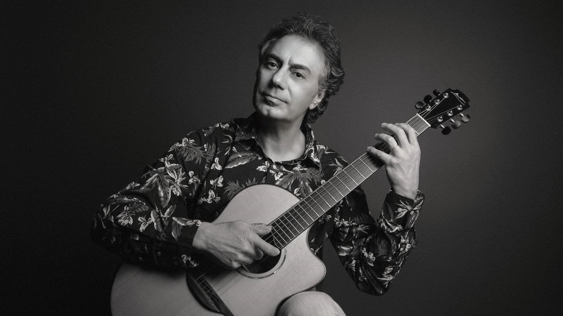 Pierre Bensusan - The Upstairs at Avondale
