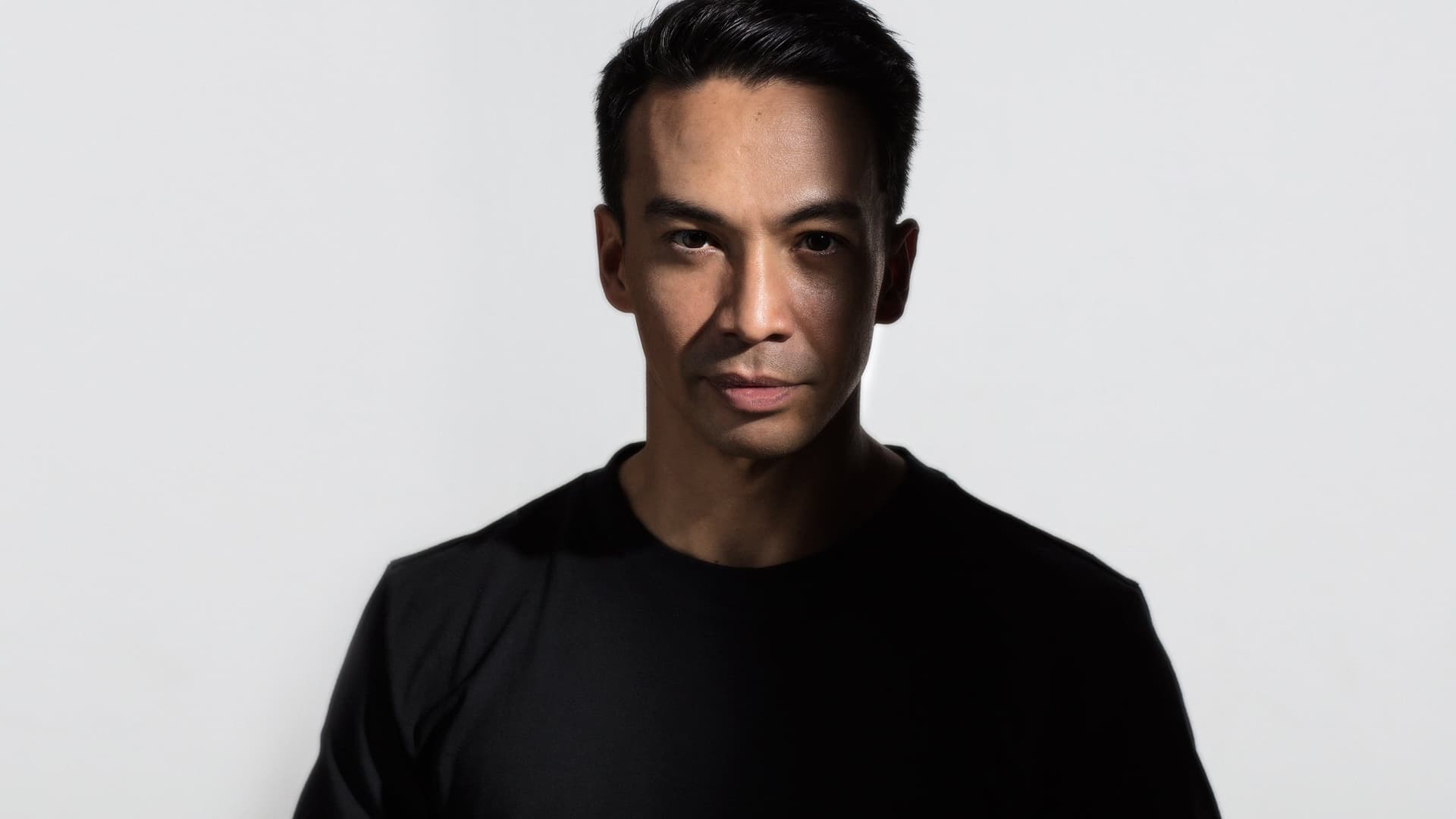 Bobby Dee Presents Laidback Luke