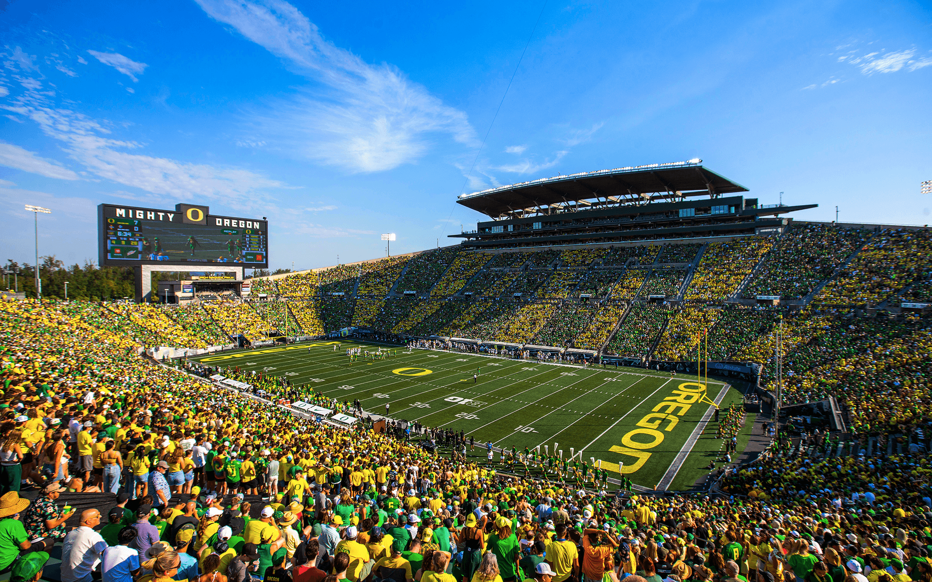 Oregon Ducks Football vs. UCLA Bruins Football