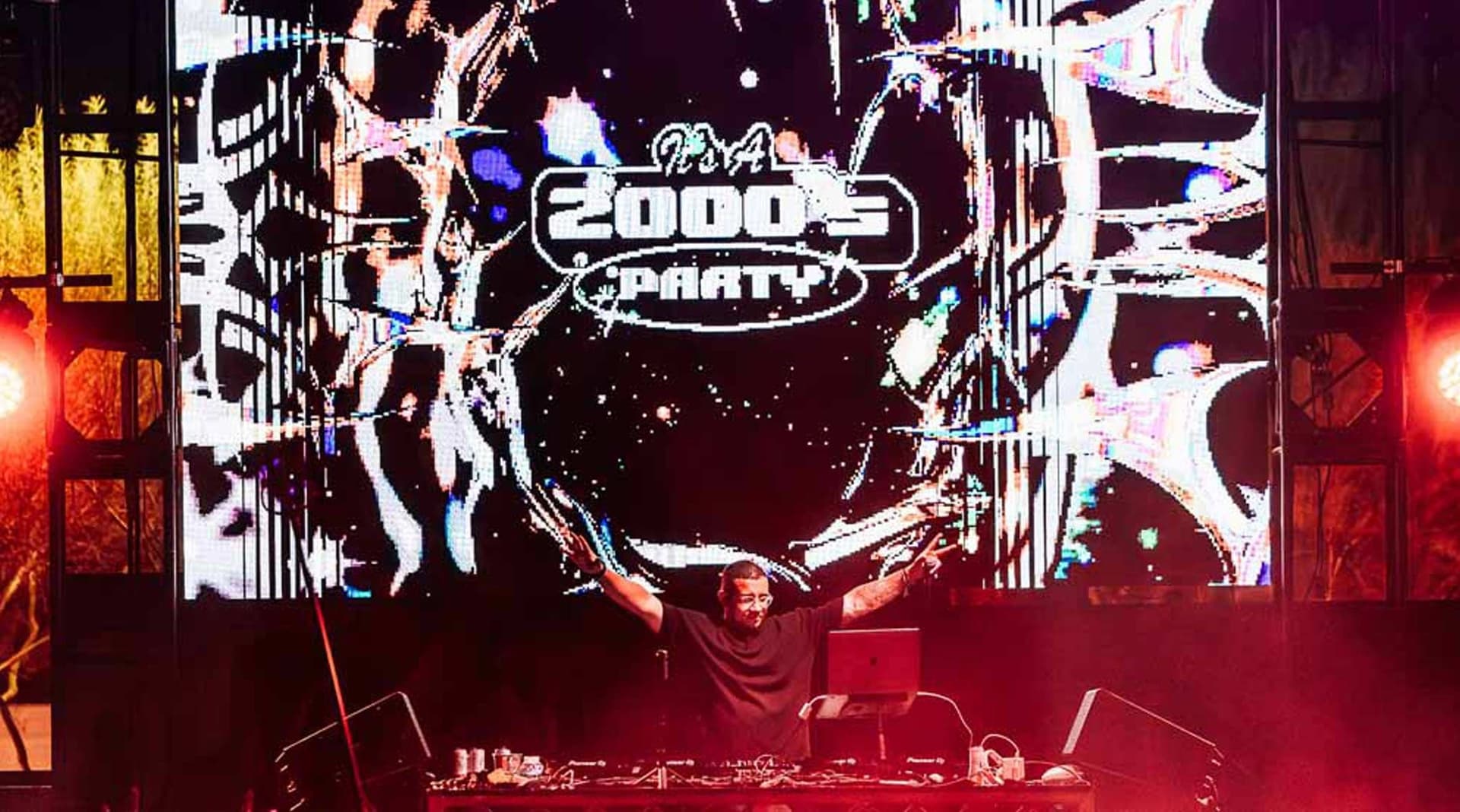 It's A 2000's Party