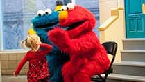 ELMOS GOT THE MOVES- PHOTO EXPERIENCE ELMOS GOT THE MOVES- PHOTO EXPERIENCE